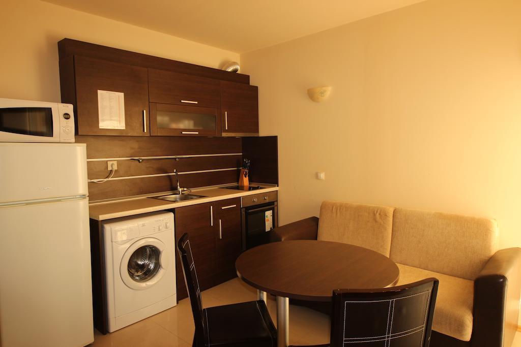 Menada Green Hills Apartments Sozopol Extérieur photo