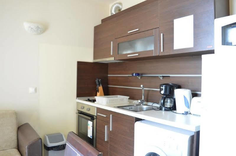 Menada Green Hills Apartments Sozopol Extérieur photo